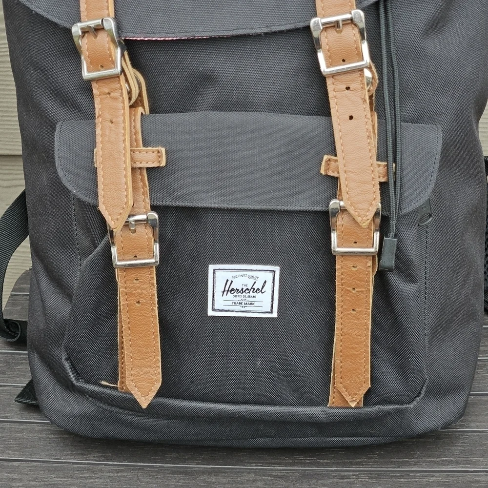 Herschel Little America Backpack Mid-Volume 21L Black Striped Laptop Bag Pack